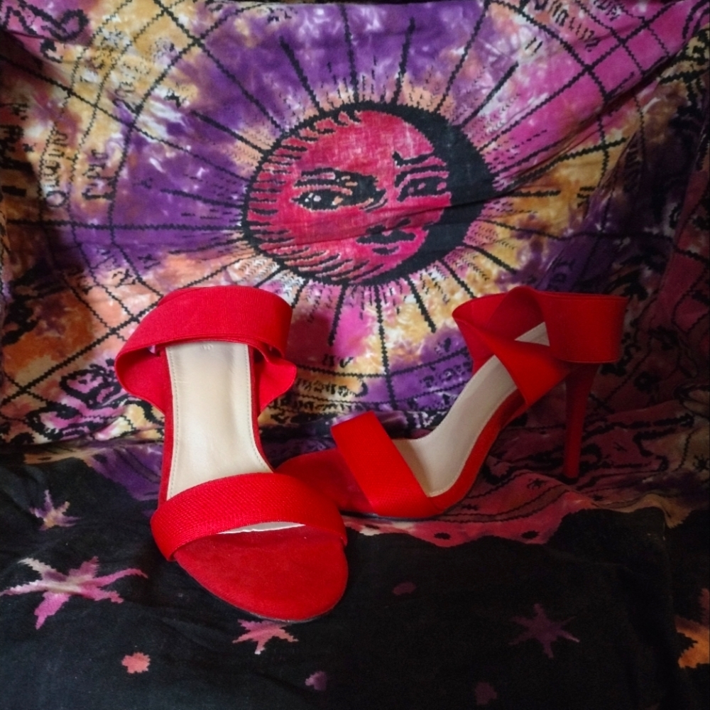 Women's shoes, Red, size 6.5